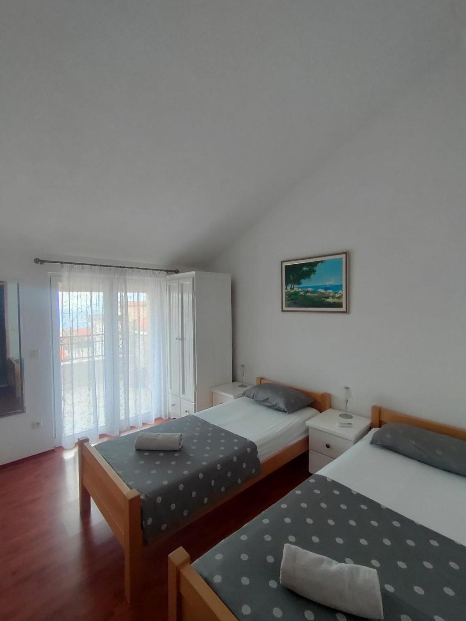 Baska Voda - Apartmani Vesna 客房 照片